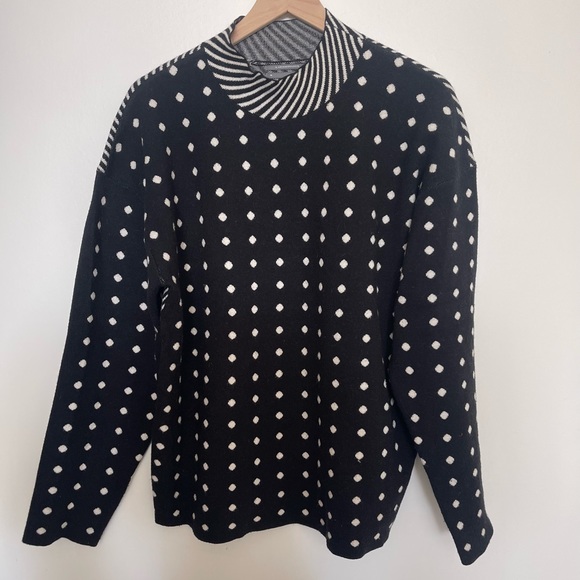 Anthropologie Sweaters - Anthropologie sweater